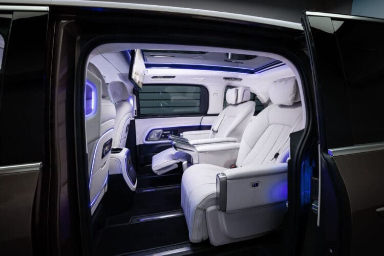 Mercedes VLE grand comfort seats