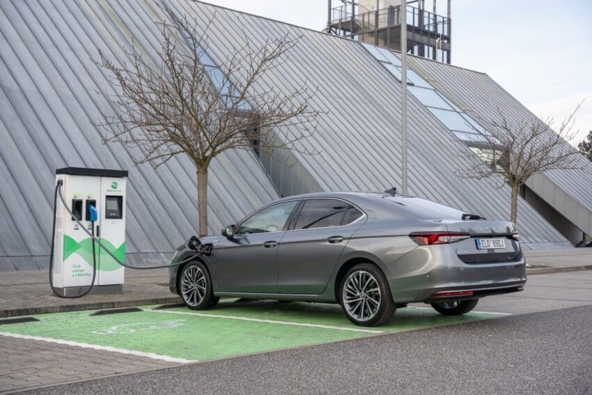 Skoda Superb PHEV rear view charging