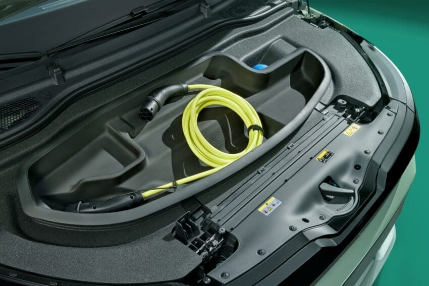 Updated Skoda Elroq and Enyaq frunk space