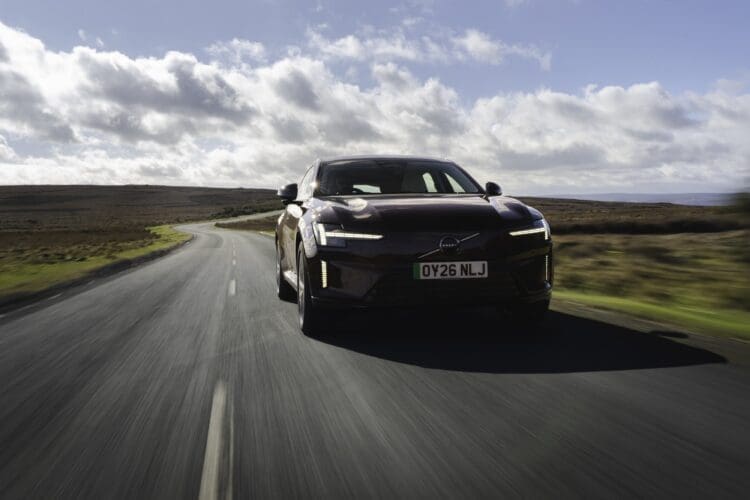 volvo es90 review driving image