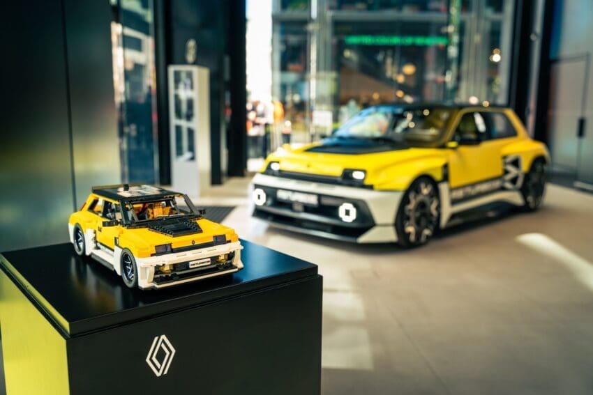 Lego Renault 5 Turbo 3E races 10,000 steps closer to reality