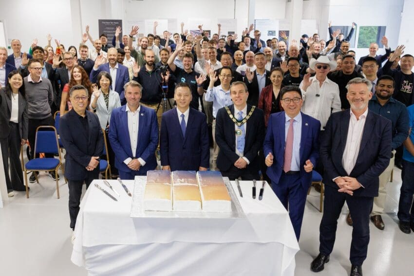 Nio team at the Oxfordshire R&D site opening