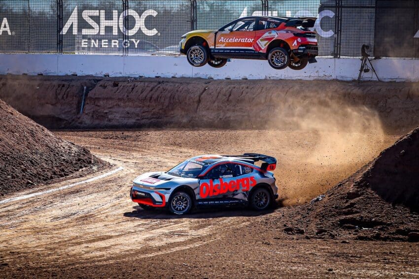 RallyX-Americas-jump-action 