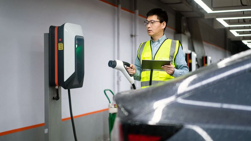 Electric vehicles are becoming increasingly common across London as the city continues its transition toward cleaner transport.