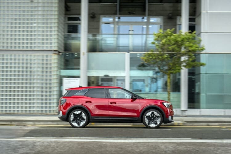 2026 Ford Explorer side view