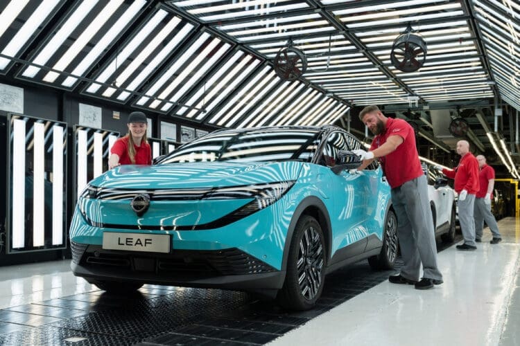 52kWh nissan leaf production at sunderland factory
