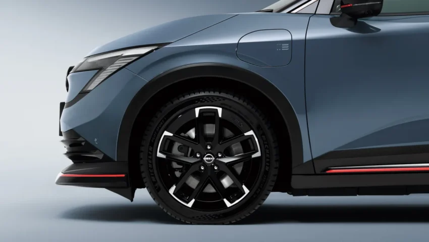 New Nissan Leaf front wheel detailing